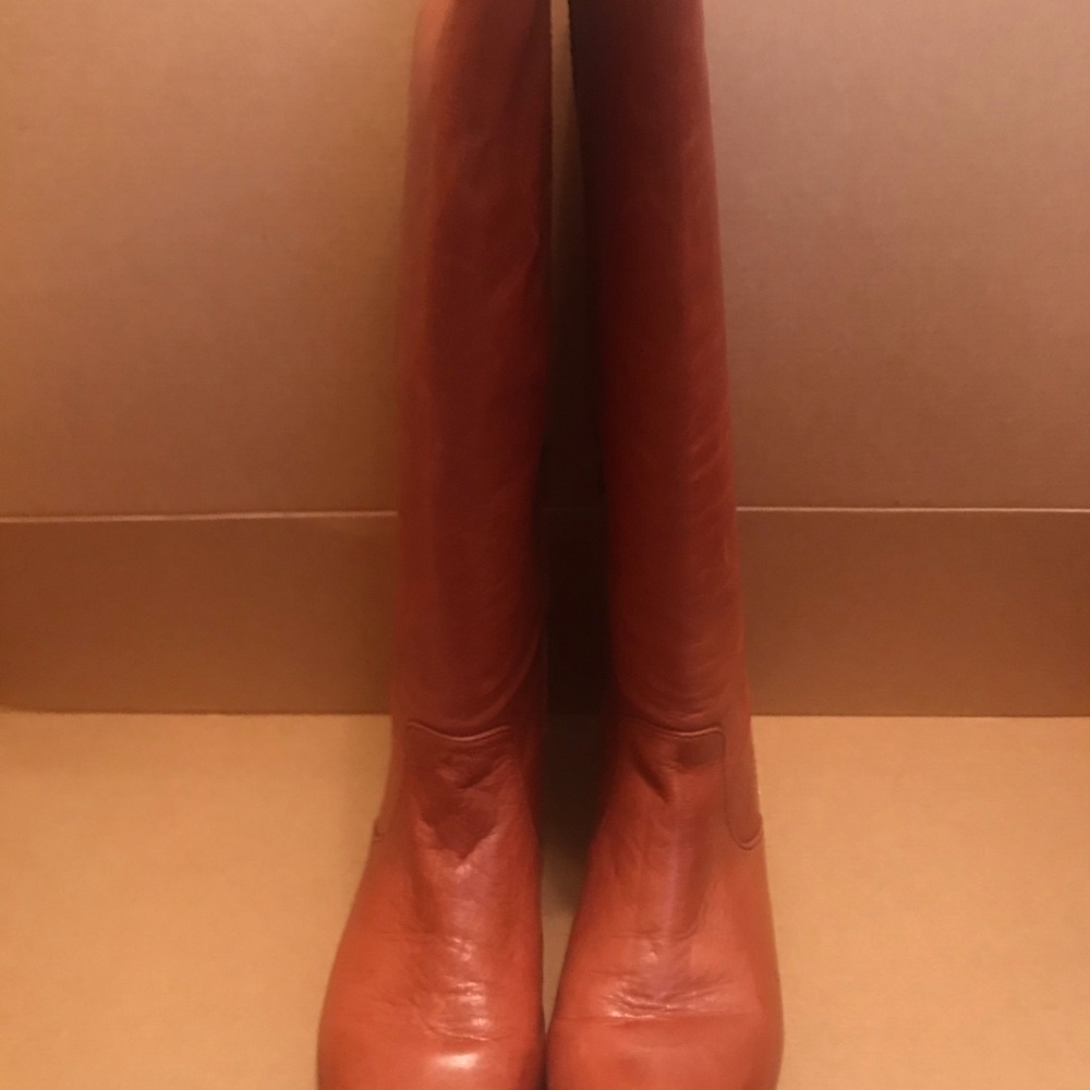 Frye Jillian Pull on Riding Boot - Picture 3 of 7
